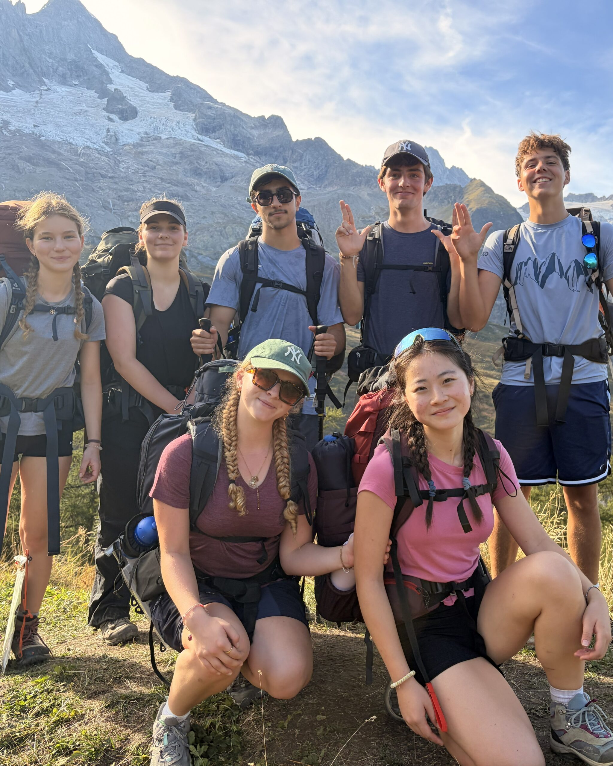 Haut-Lac students on gold level international award hike in Switzerland